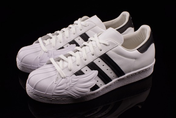 Jeremy Scott Takes On the adidas Superstar 80's - WearTesters