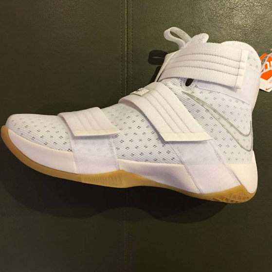 lebron soldier 10 XDR 1