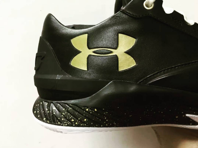 under armour curry lux 4