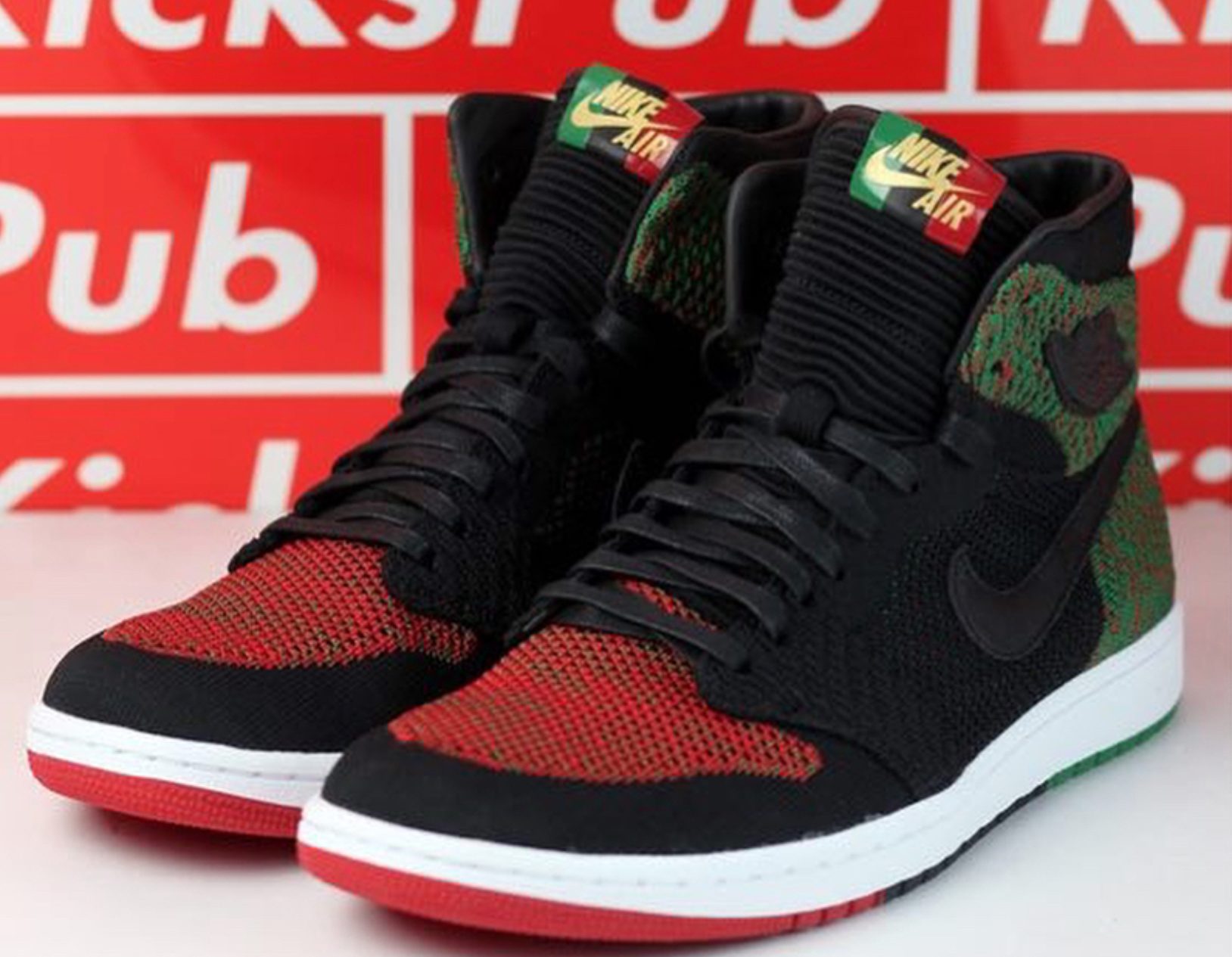 An Early Look at the Air Jordan 1 Retro High Flyknit 'BHM