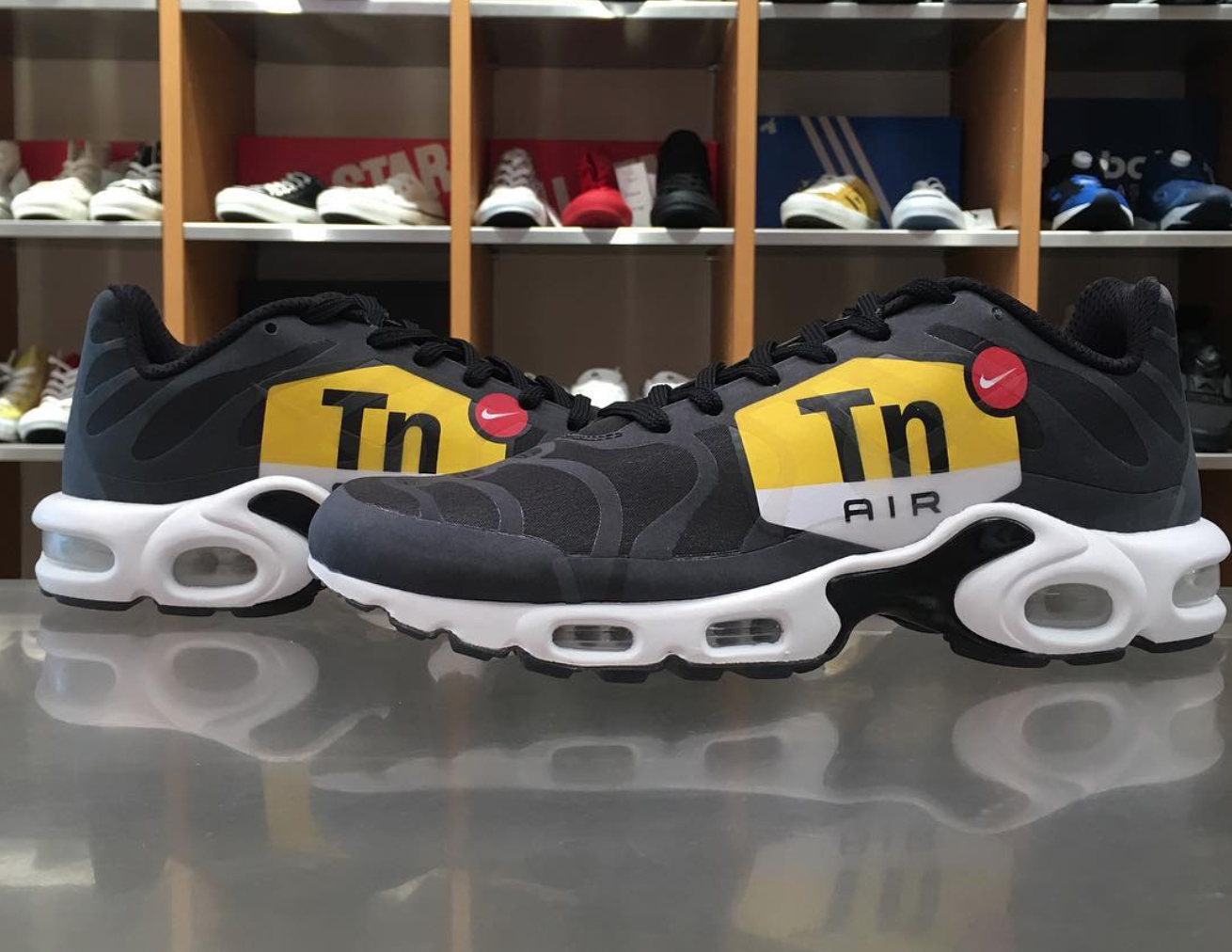 nike Air Max Plus NS GPX overbranded