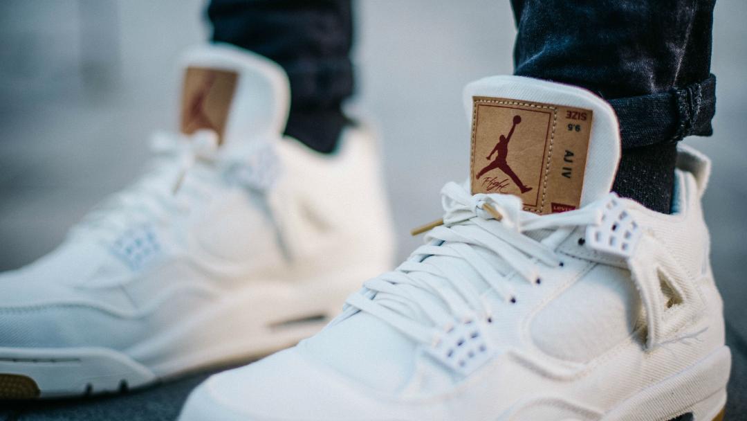 On-Foot Look at the Levi's Air Jordan 4 'White' - WearTesters