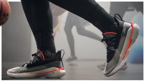 zapatillas de running Under Armour mujer media maratón talla 36
