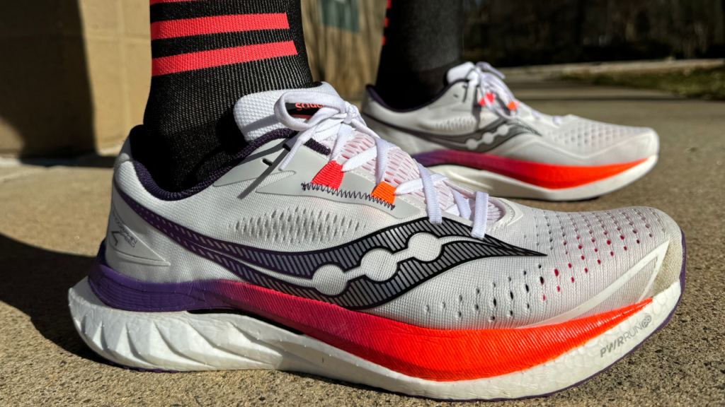 Saucony Endorphin Speed 4 with awesome socks