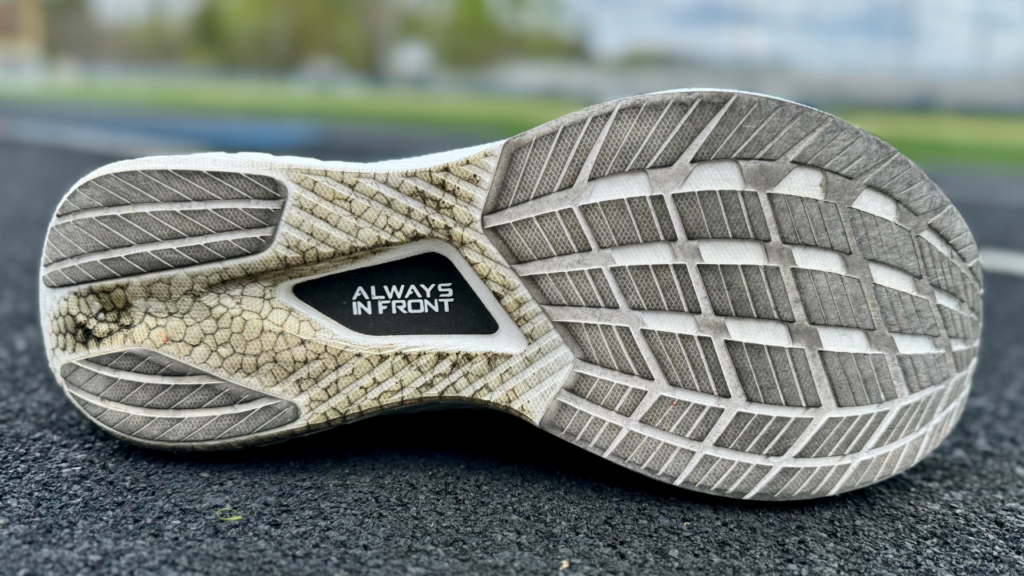 TYR Valkyrie Speedworks outsole traction