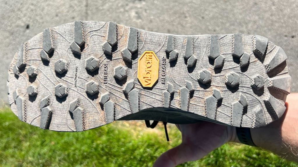 NNormal Tomir 2.0 vibram outsole