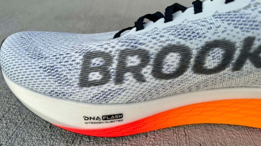 Brooks Hyperion 2 forefoot close up