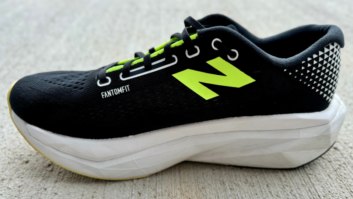 triple black sc trainer