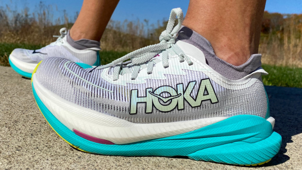 hoka mach x2 on foot