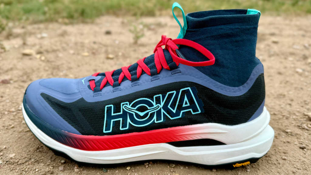 Hoka Tecton X 3 lateral view