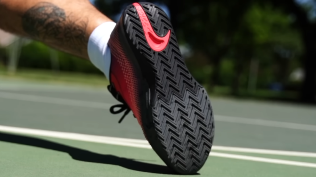 Nike S.T. Flare outsole traction