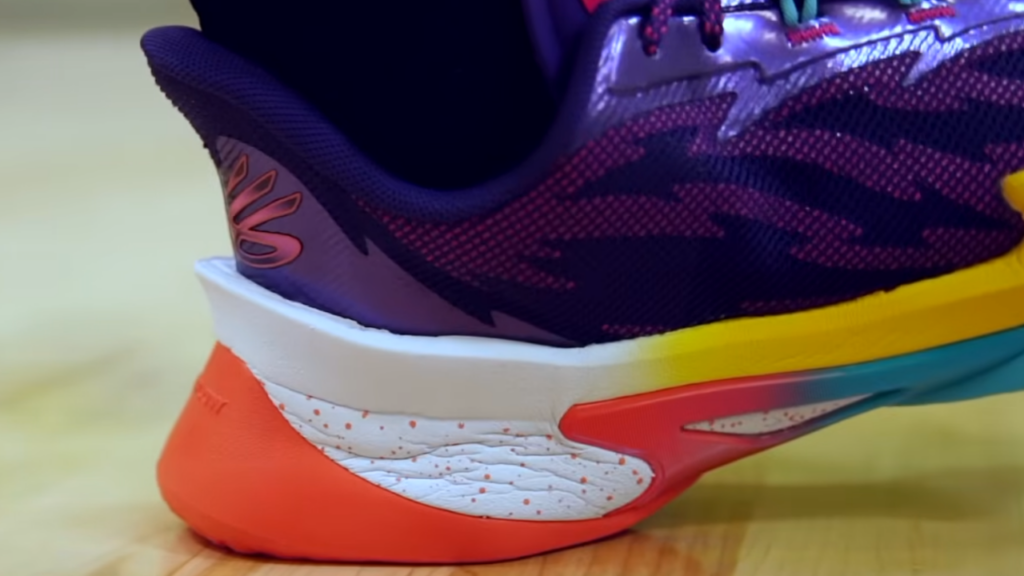 Curry Series 7 cushion close up