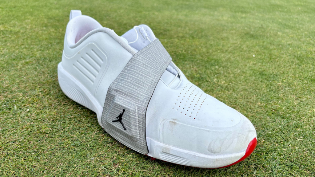 Jordan Air Rev toe close up