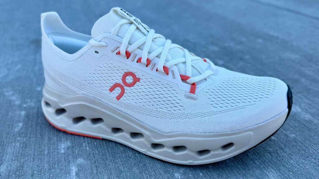 On Cloudsurfer Max toe close up