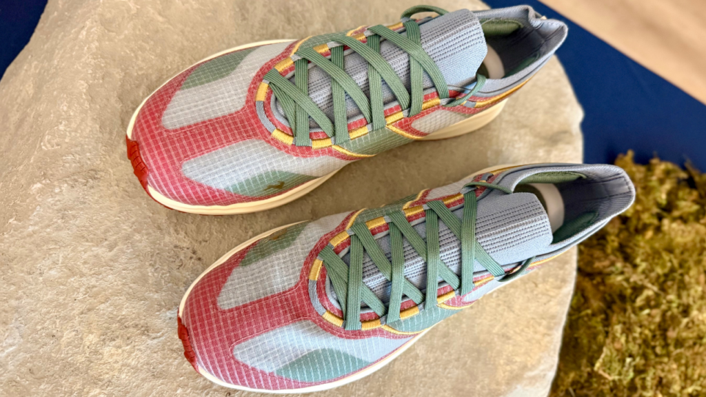 Tracksmith Eliot Range upper top view