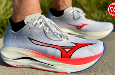 Mizuno Wave Rebellion Flash 3