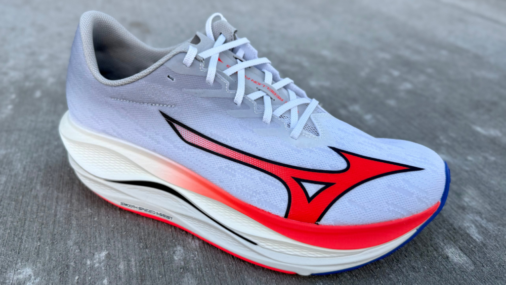 Mizuno Wave Rebellion Flash 3 toe close up