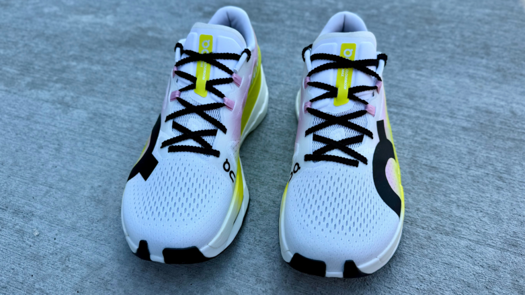 On Cloudboom Max upper top view