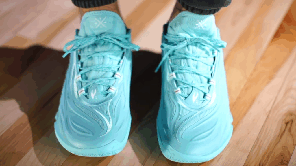 Way of Wade 808 5 Ultra V2 top view