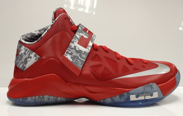 new lebron soldier 6