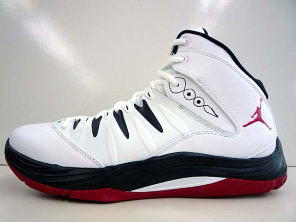 Jordan Prime.Fly White/ Black - Red 