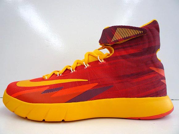 hyperrev red