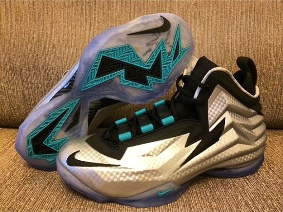 Nike Chuck Posite From All Angles 