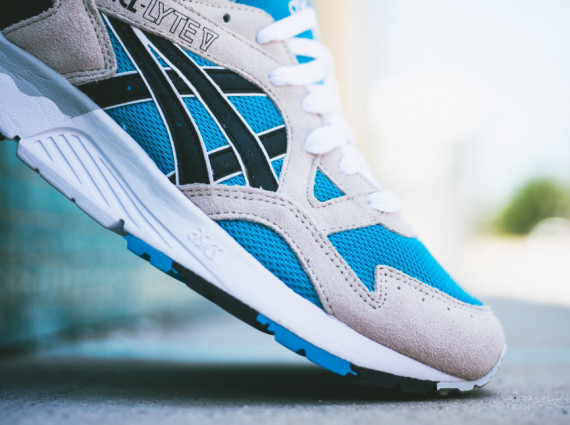 asics gel lyte v atomic blue