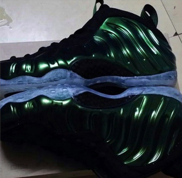 Nike Air Foamposite One EggplantKicksOnFire