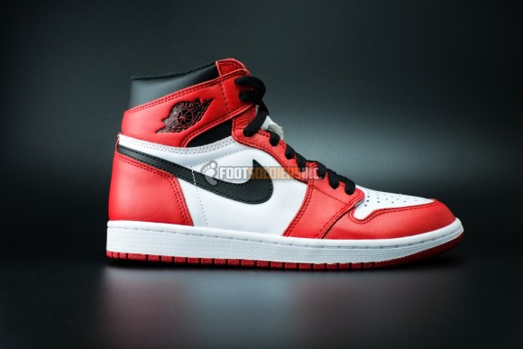 Air Jordan 1 Retro 'Chicago' Remastered – Another Look - WearTesters