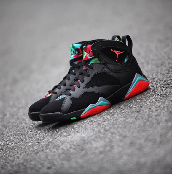 Air Jordan 7 Retro 'Barcelona Nights' - Beauty Shots - WearTesters