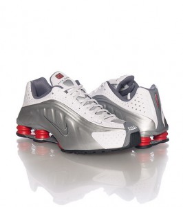 nike shox r4 2015