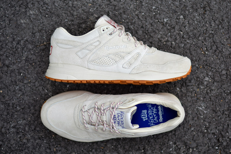 kendrick lamar reebok red and blue shoes