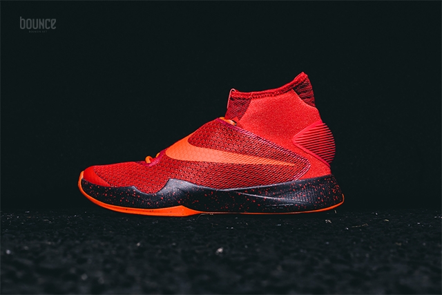 nike hyperrev