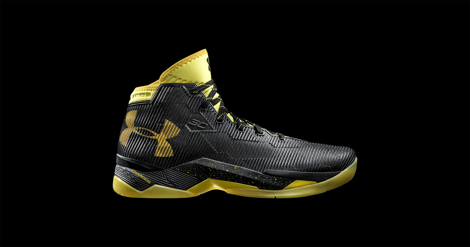 yellow and black under armour shoes