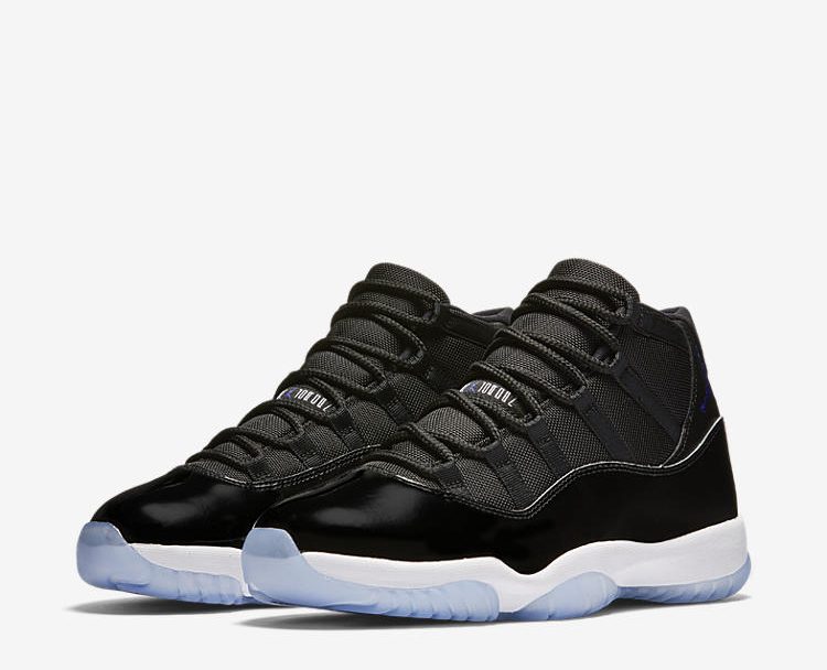 jordan space jam sneakers