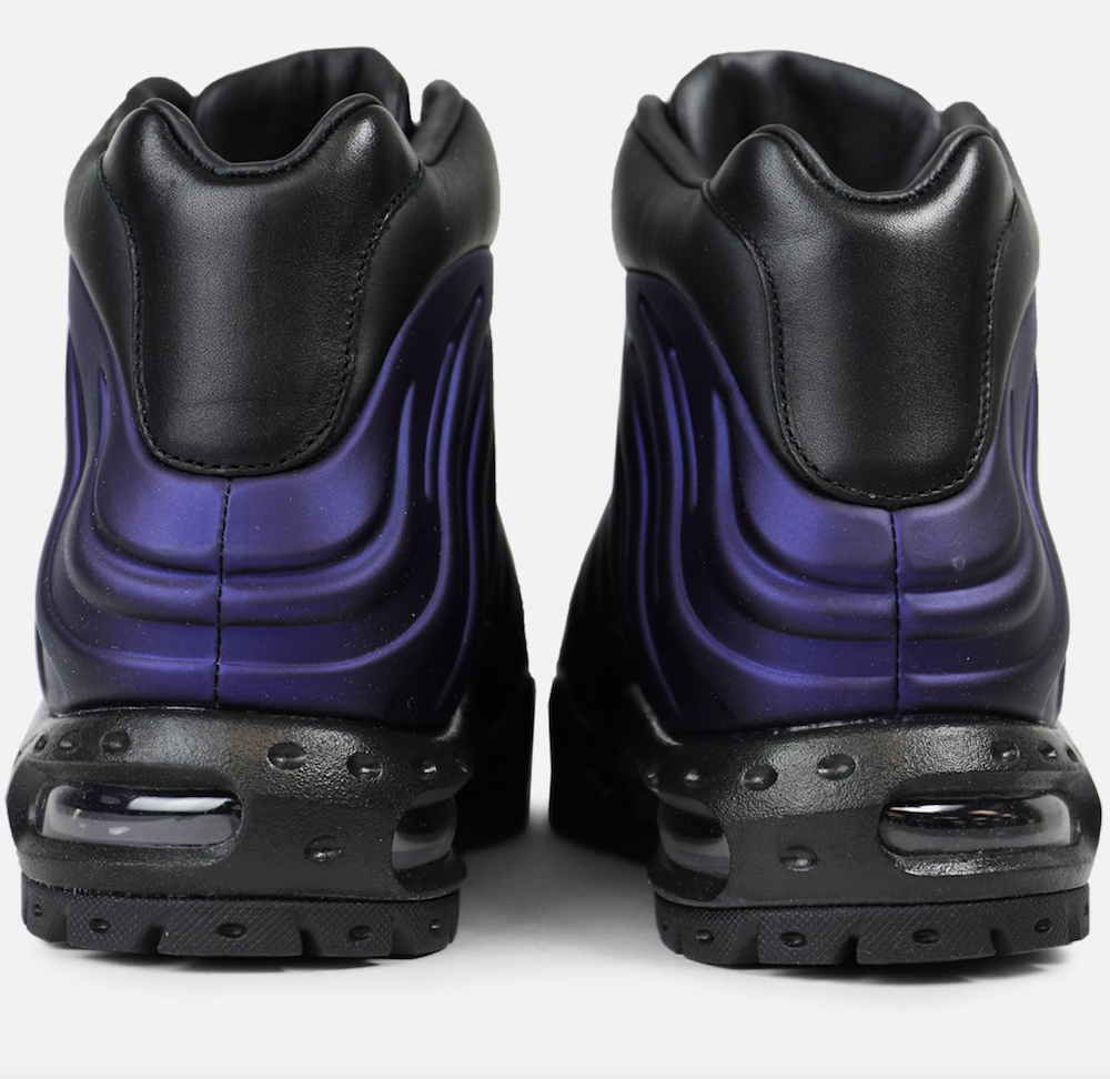 nike boots with air bubble