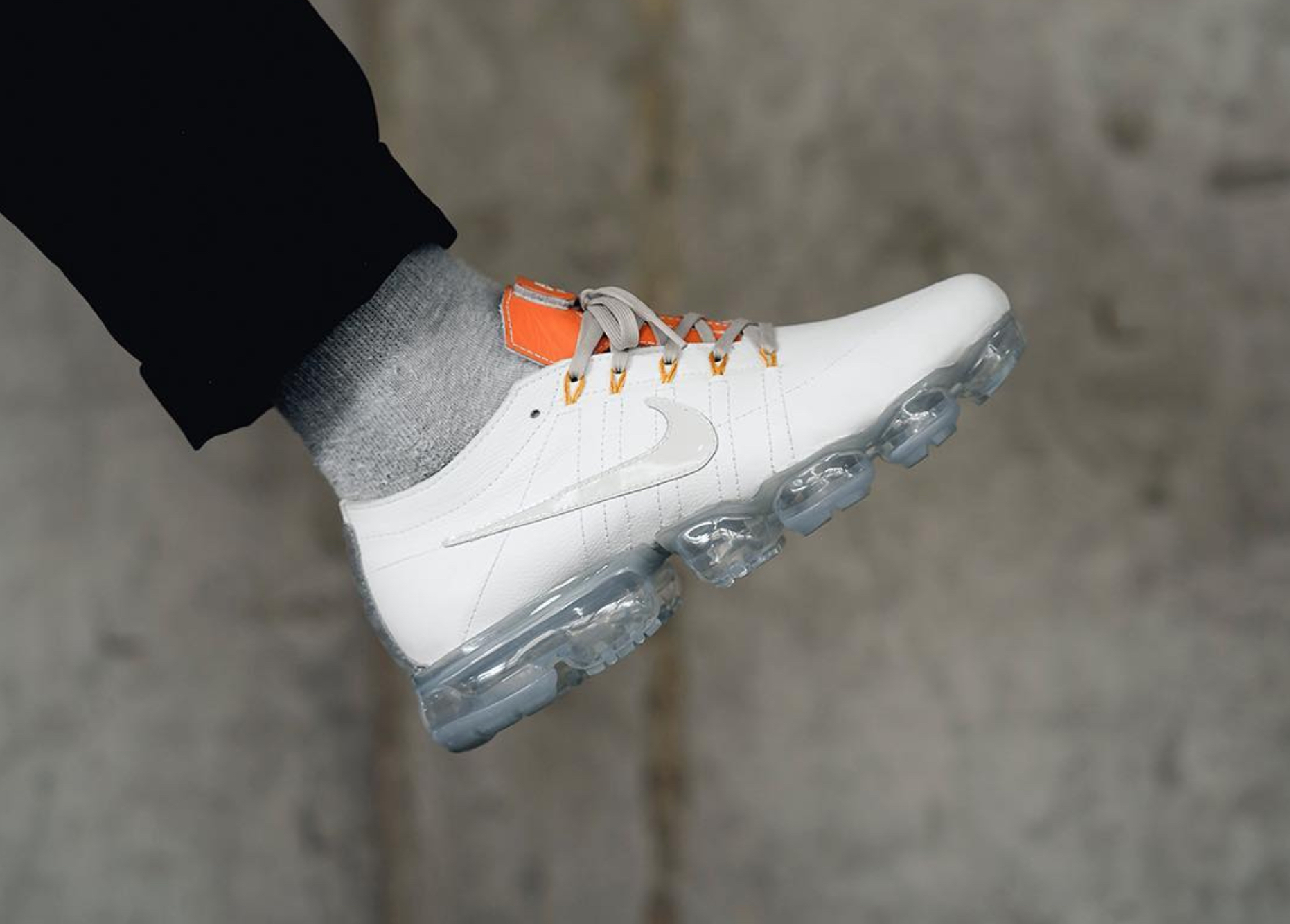 pants to wear with vapormax