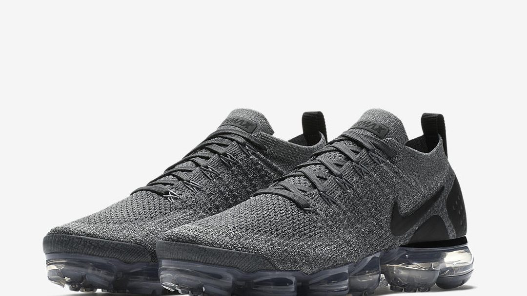 grey nike air vapormax flyknit 2