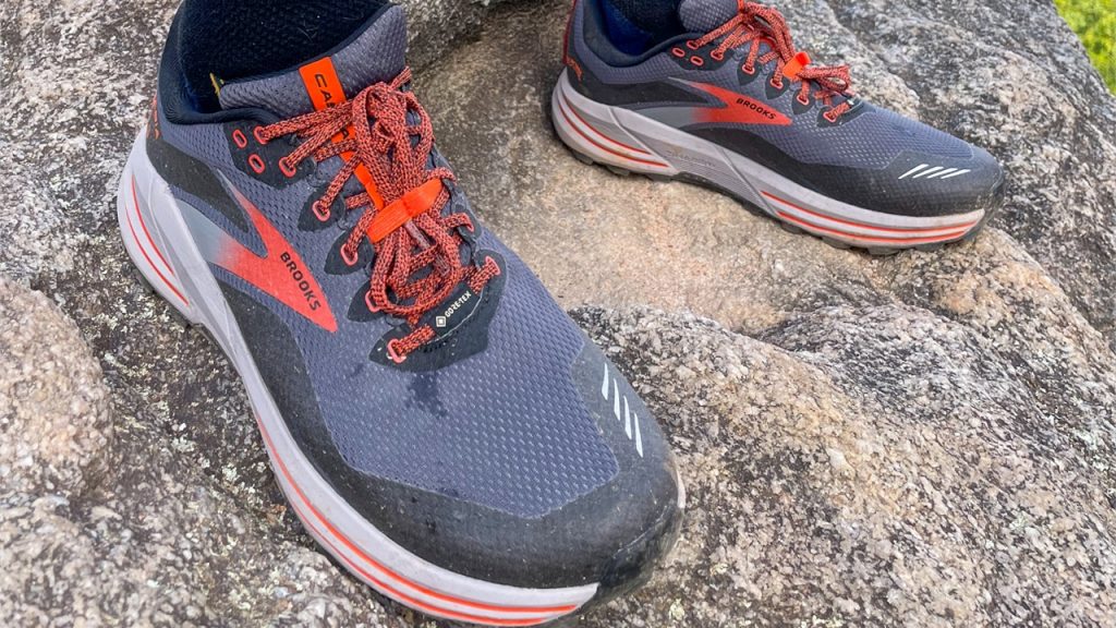 zapatillas de running Brooks alive asfalto pie cavo talla 45.5