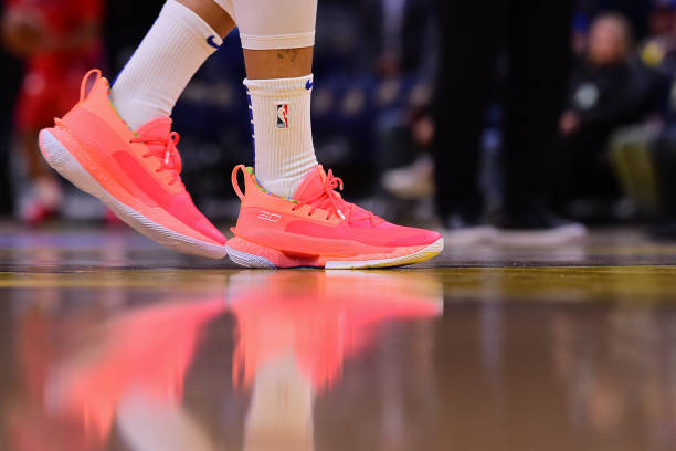 curry 7 pink