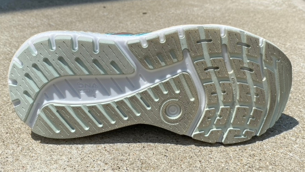 Brooks Ariel GTS 23 Outsole Traction