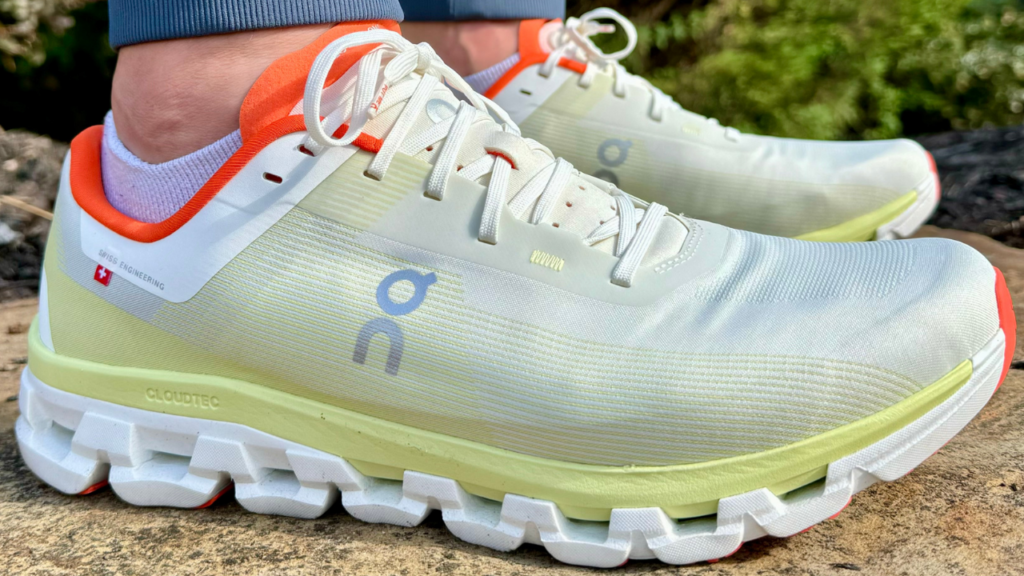 A new shoe is upon us! The new Cloudflow 4 has a strong and light